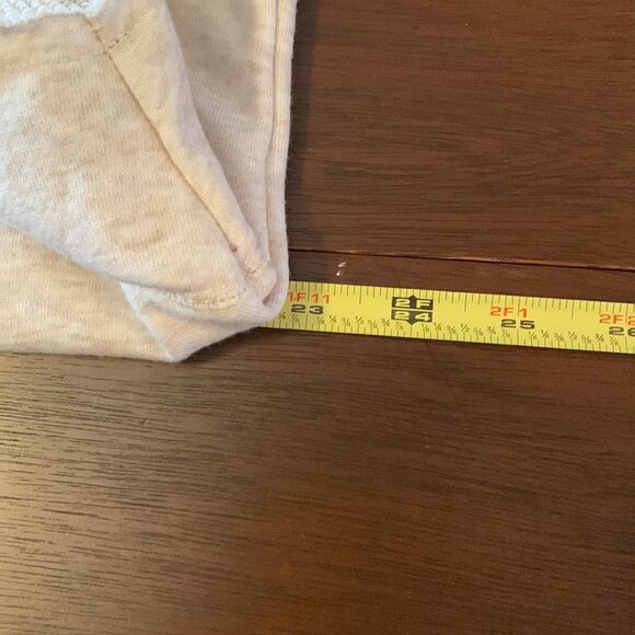 Pit to pit 23 in length 23 in 9/1 - Picture 4 of 6